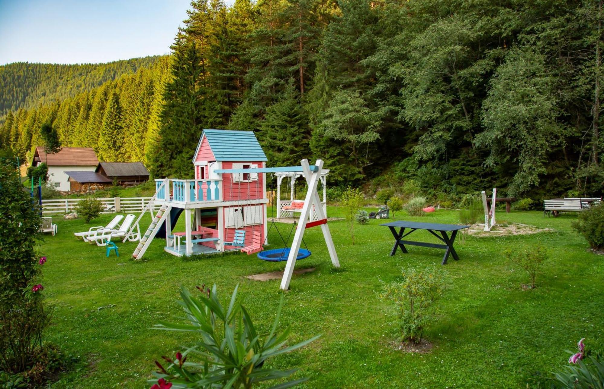 Anelisse Inn Моечиу-де-Сус Экстерьер фото